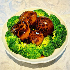 Broccoli With Flower Mushrooms